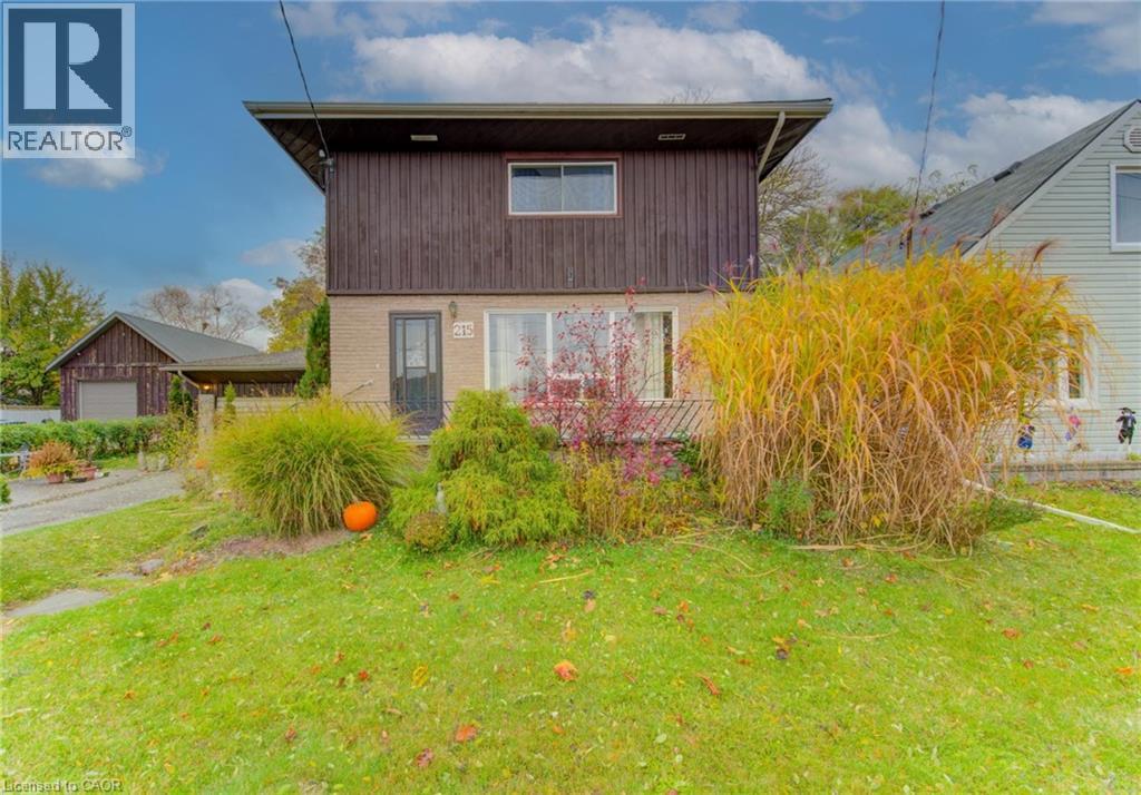 215 Lancaster Street W, Kitchener, Ontario N2H 4T9 - Photo 2 - 40779145