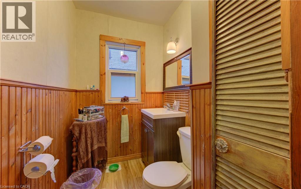 215 Lancaster Street W, Kitchener, Ontario N2H 4T9 - Photo 16 - 40779145