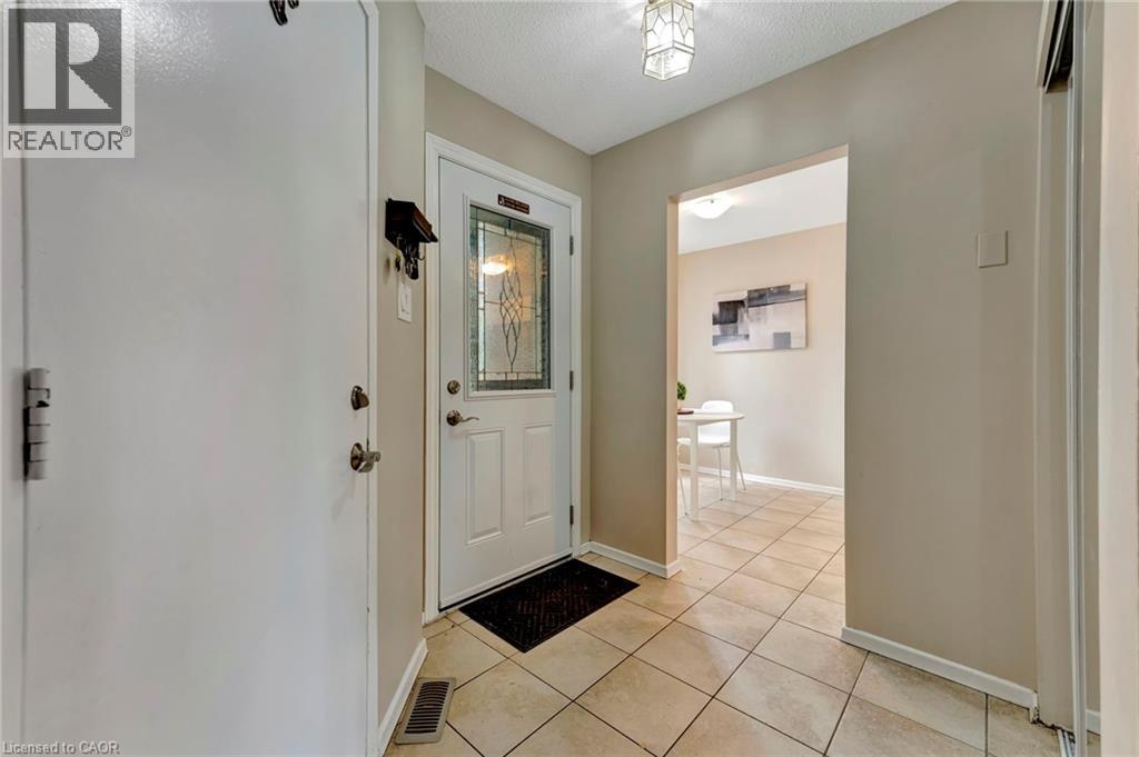 476 Kingscourt Drive Unit# 19, Waterloo, Ontario N2K 3R3 - Photo 7 - 40785422