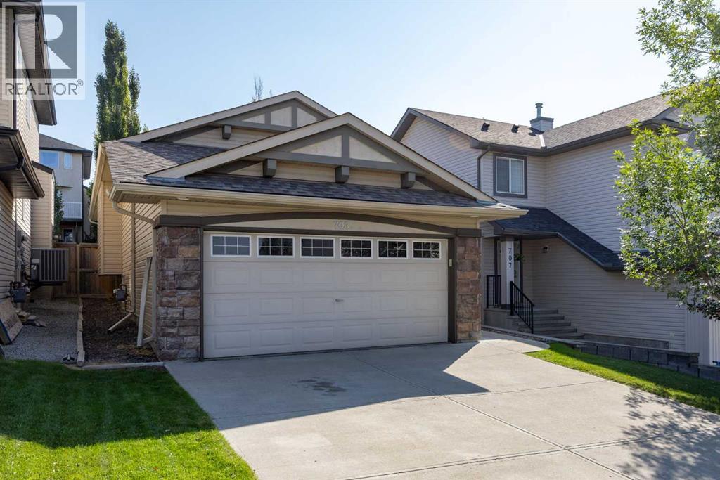 Property at 703 Tuscany Drive NW image 2