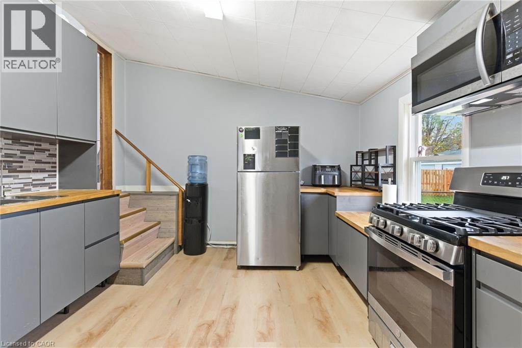 159 Durham Street, Port Colborne, Ontario  L3K 1E2 - Photo 10 - 40786140