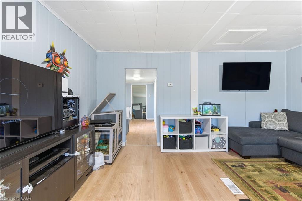 Property at 159 DURHAM Street image 5