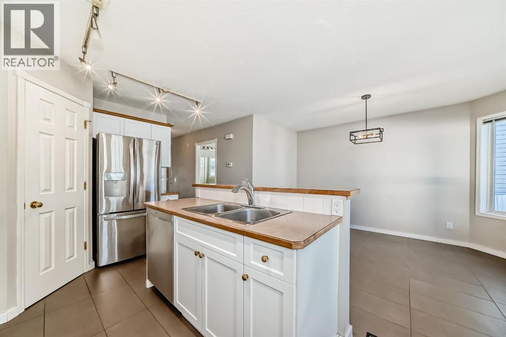 9747 Harvest Hills Link Ne, Calgary, Alberta  T5T 5T5 - Photo 10 - A2261194