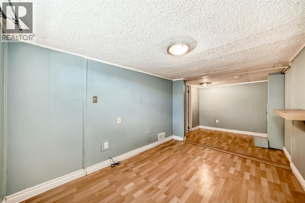319 11 Avenue Ne, Calgary, Alberta  T2E 0Z2 - Photo 32 - A2263388