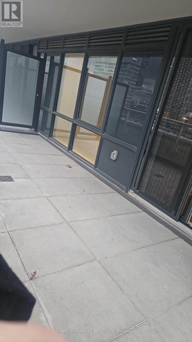 506 - 8 Interchange Way, Vaughan (Vaughan Corporate Centre), Ontario  L4K 0R2 - Photo 19 - N12512112