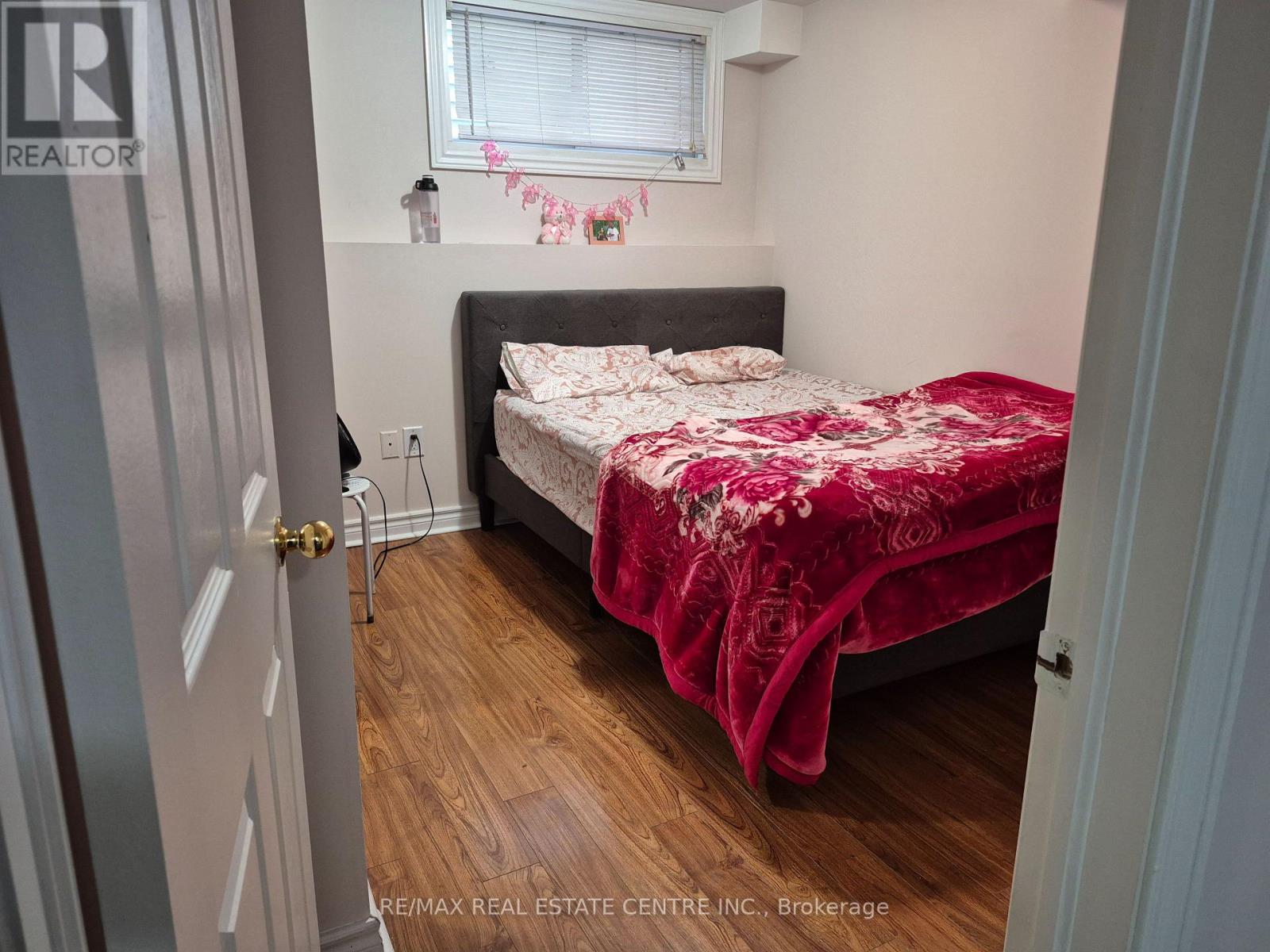 Basement Only - 6 Porchlight Road, Brampton, Ontario  L6X 4S3 - Photo 10 - W12515836