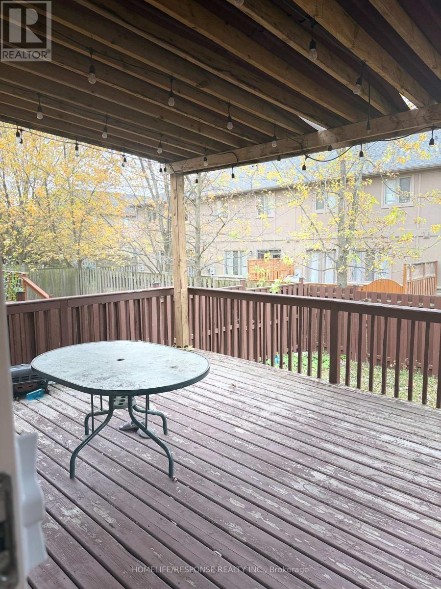 27 - 960 Bitterbush Crescent, London North (North M), Ontario  N6H 0G1 - Photo 39 - X12509554