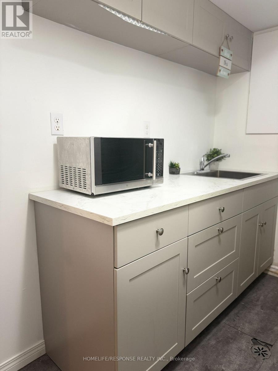 27 - 960 Bitterbush Crescent, London North (North M), Ontario  N6H 0G1 - Photo 37 - X12509554