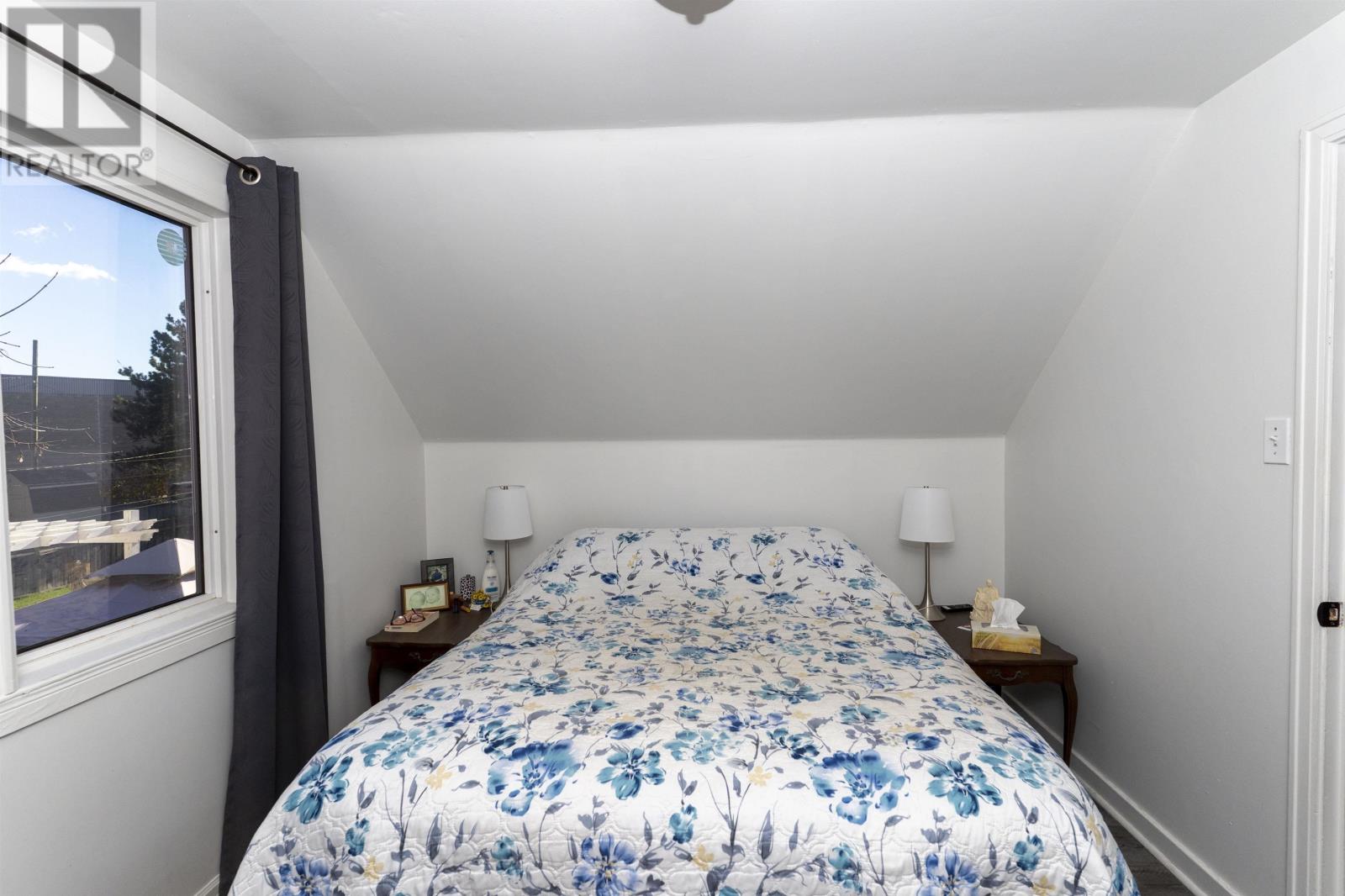 2218 Moodie St E, Thunder Bay, Ontario  P7E 4Z6 - Photo 17 - TB253395