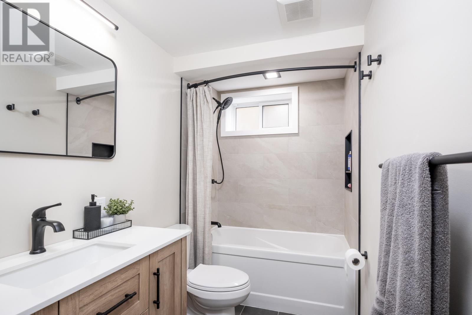 366 Mary St. E., Thunder Bay, Ontario  P7E 4J9 - Photo 36 - TB253414