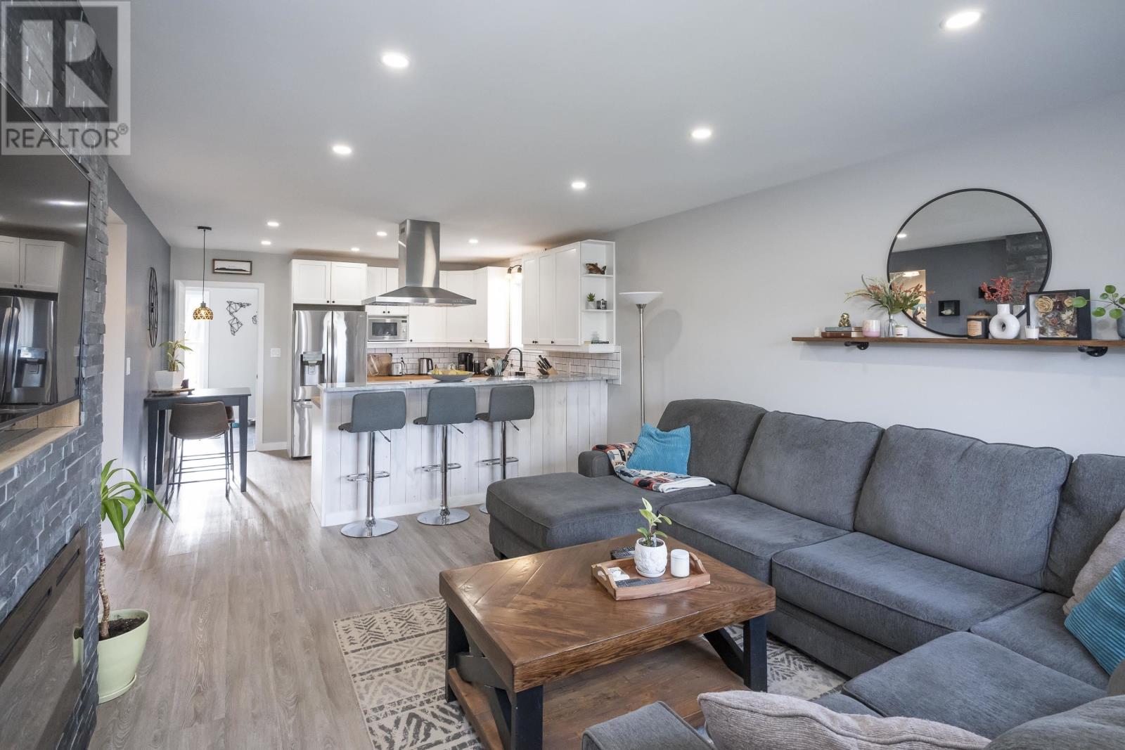 366 Mary St. E., Thunder Bay, Ontario  P7E 4J9 - Photo 4 - TB253414