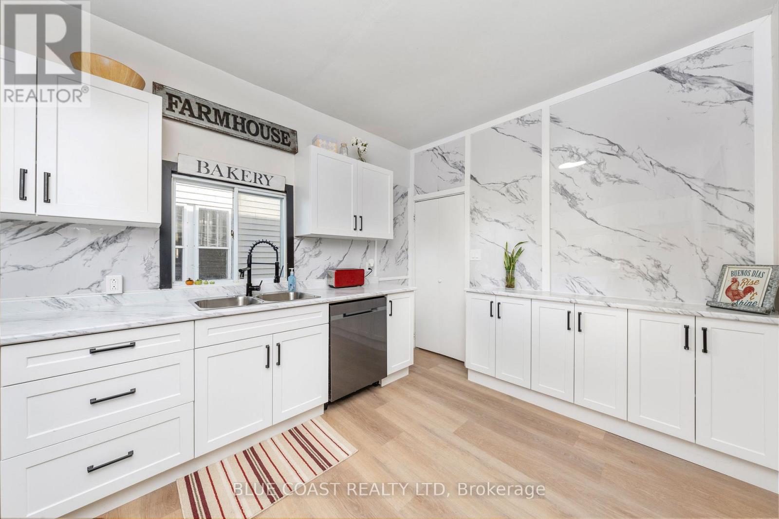 144 Richard Street, Sarnia, Ontario  N7T 1S7 - Photo 18 - X12516614