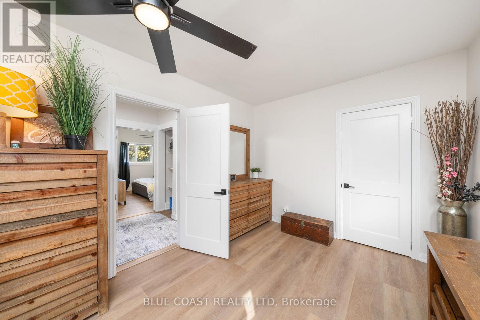 144 Richard Street, Sarnia, Ontario  N7T 1S7 - Photo 22 - X12516614