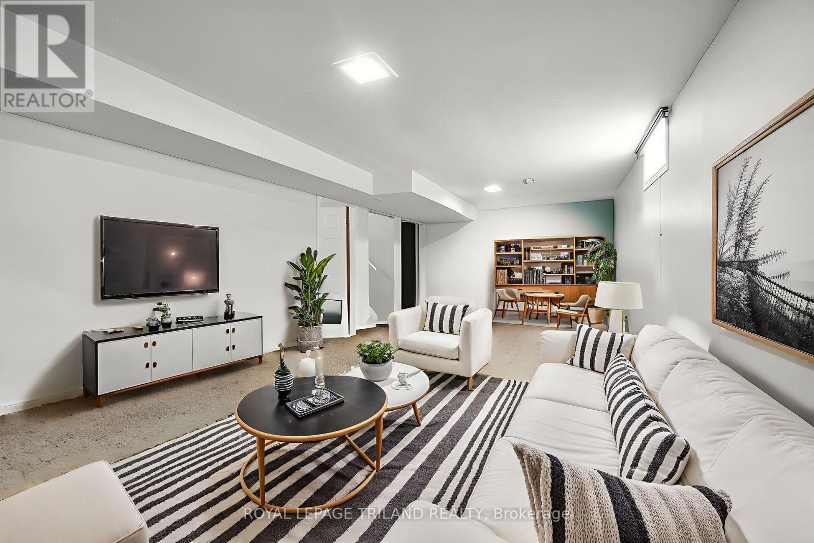 132 Ardsley Crescent, London North, Ontario  N6G 3W7 - Photo 17 - X12516632