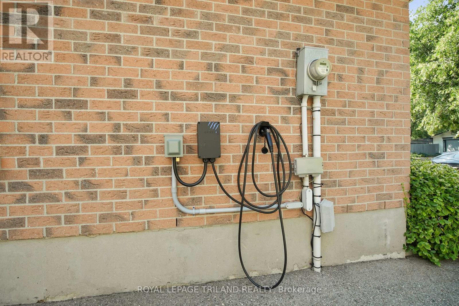 132 Ardsley Crescent, London North, Ontario  N6G 3W7 - Photo 28 - X12516632