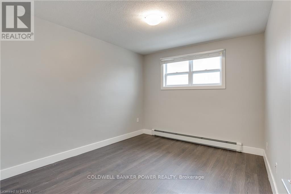 5 - 45 Tecumseh Avenue W, London South, Ontario N6J 1K8 - Photo 10 - X12516640