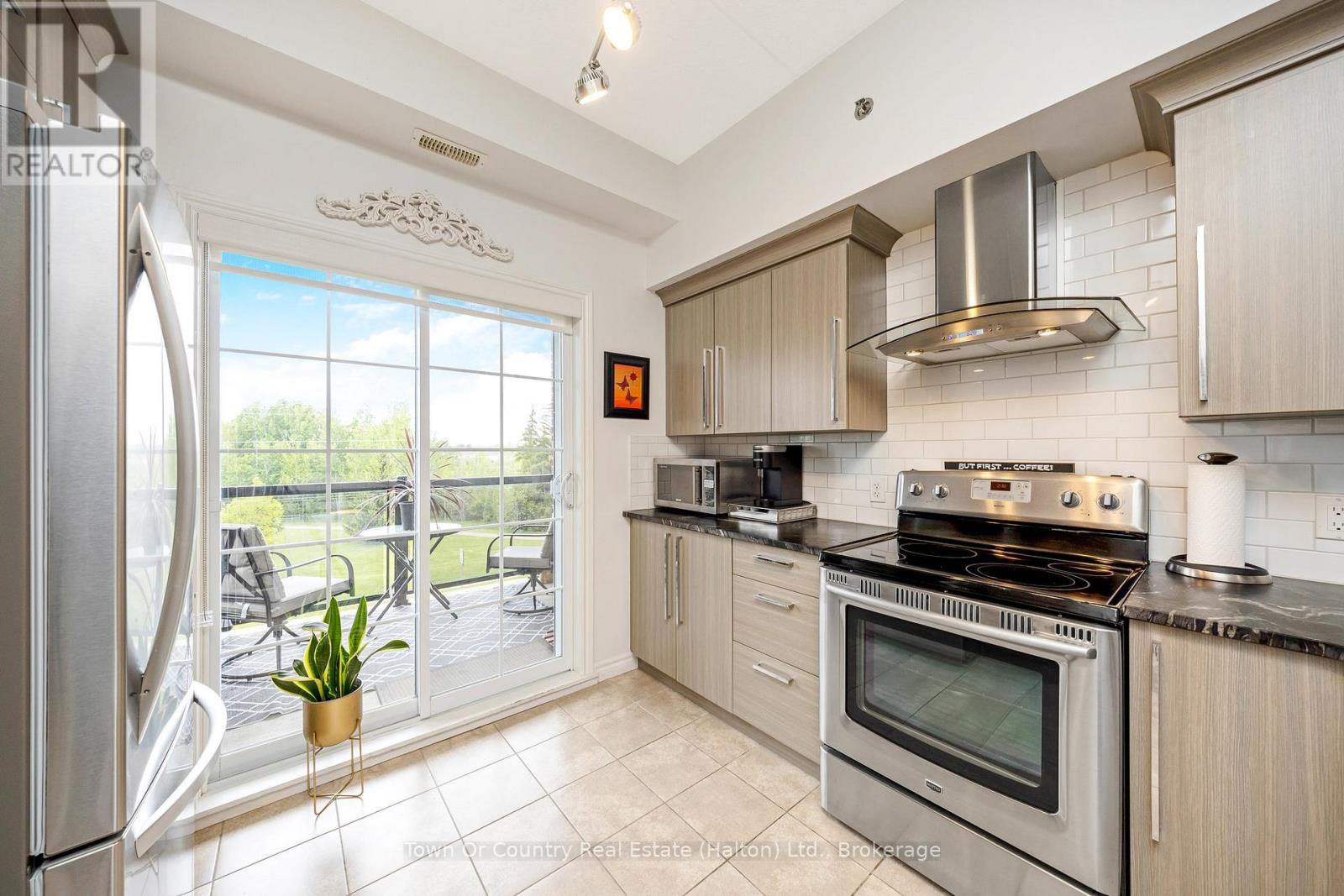 311 - 308 Watson Parkway N, Guelph, Ontario  N1E 0G7 - Photo 10 - X12516578