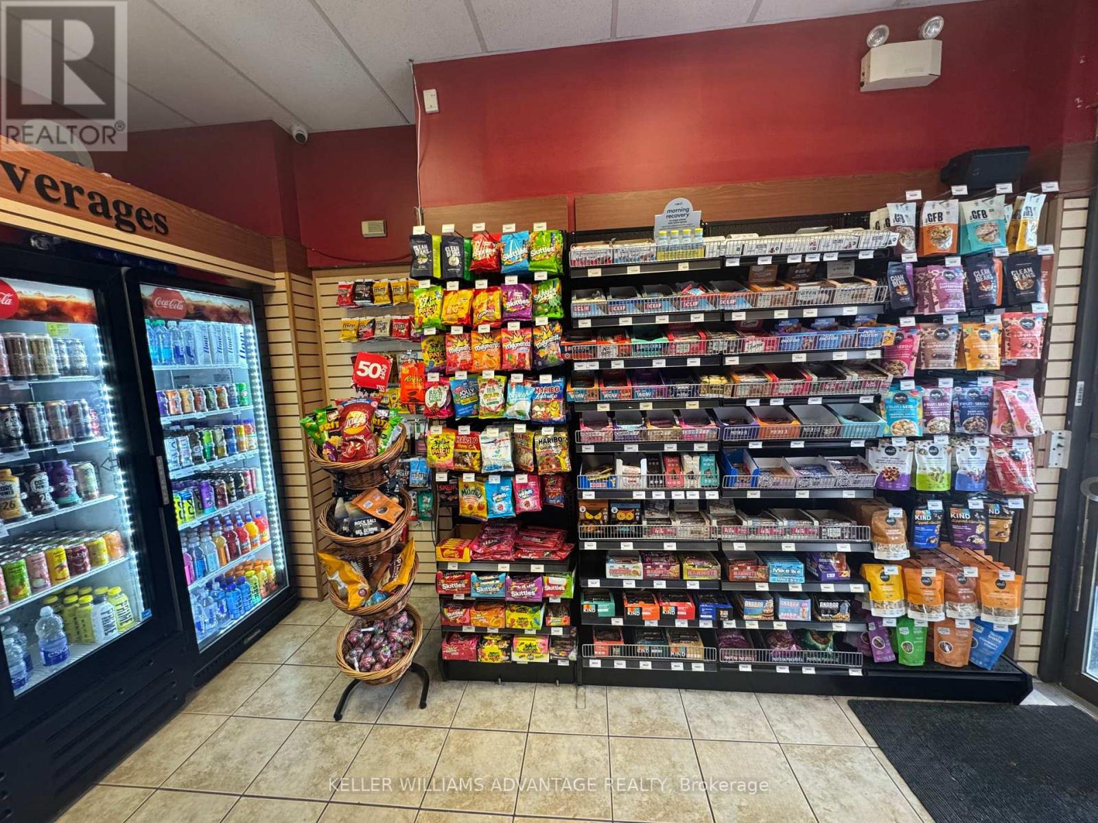 1140 Bay Street, Toronto, Ontario  M5S 2Z4 - Photo 2 - C12516050