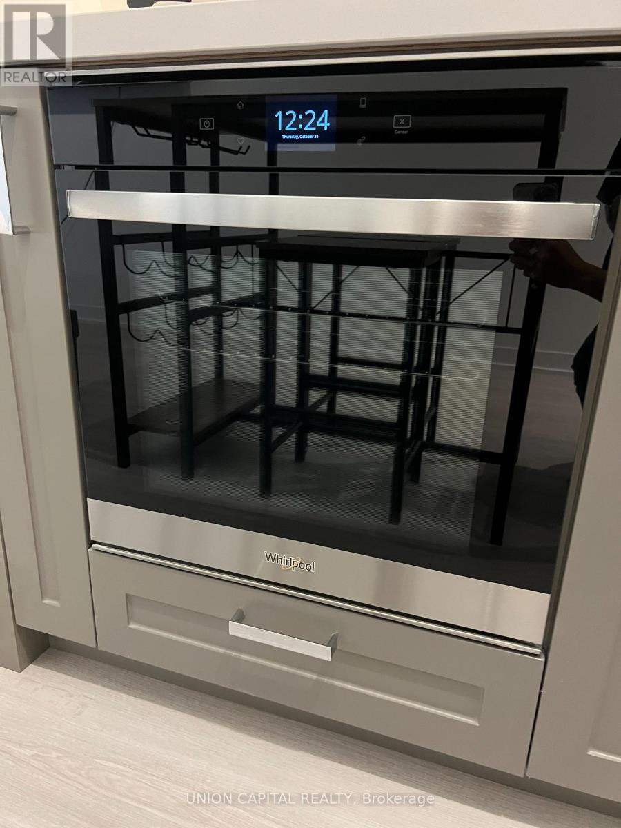 1006 - 195 Mccaul Street, Toronto, Ontario  M5T 0E5 - Photo 14 - C12516130