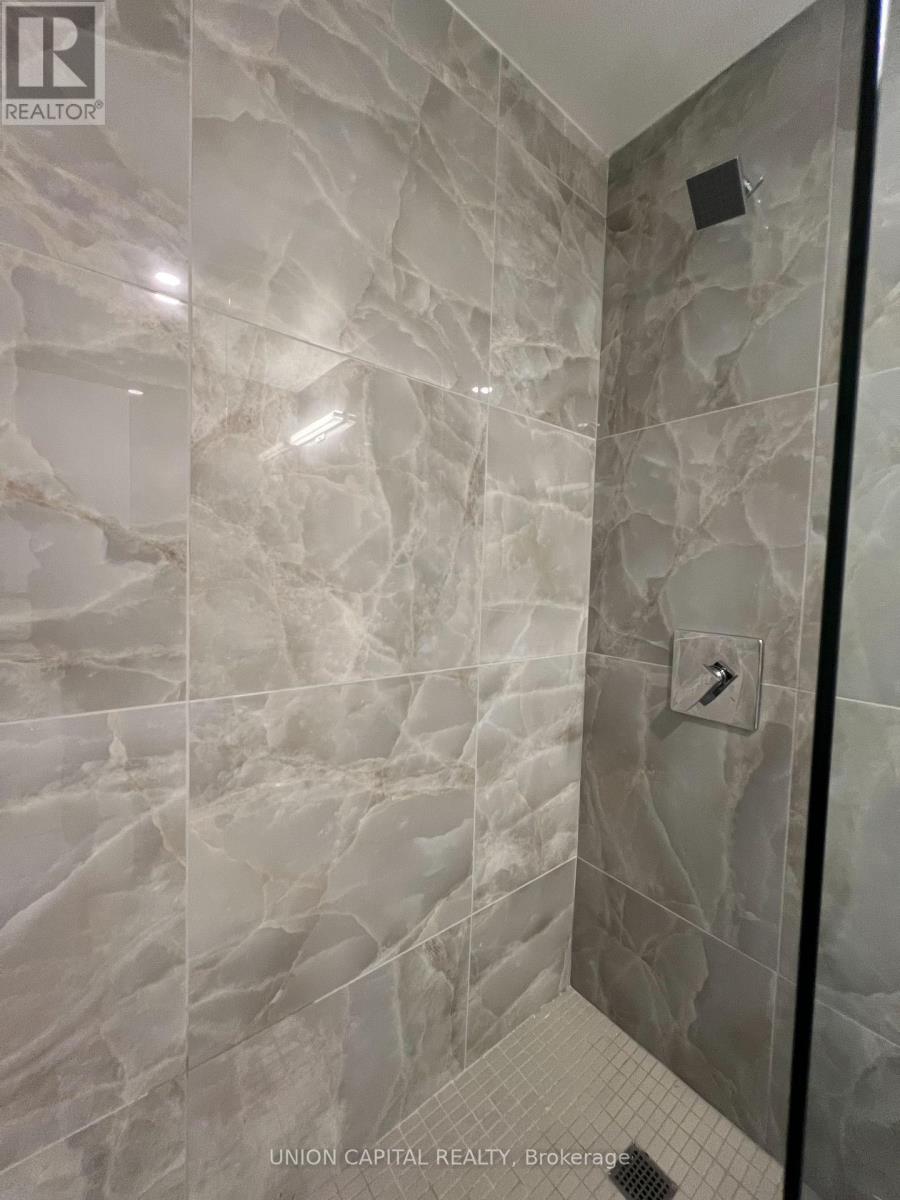 1006 - 195 Mccaul Street, Toronto, Ontario  M5T 0E5 - Photo 3 - C12516130