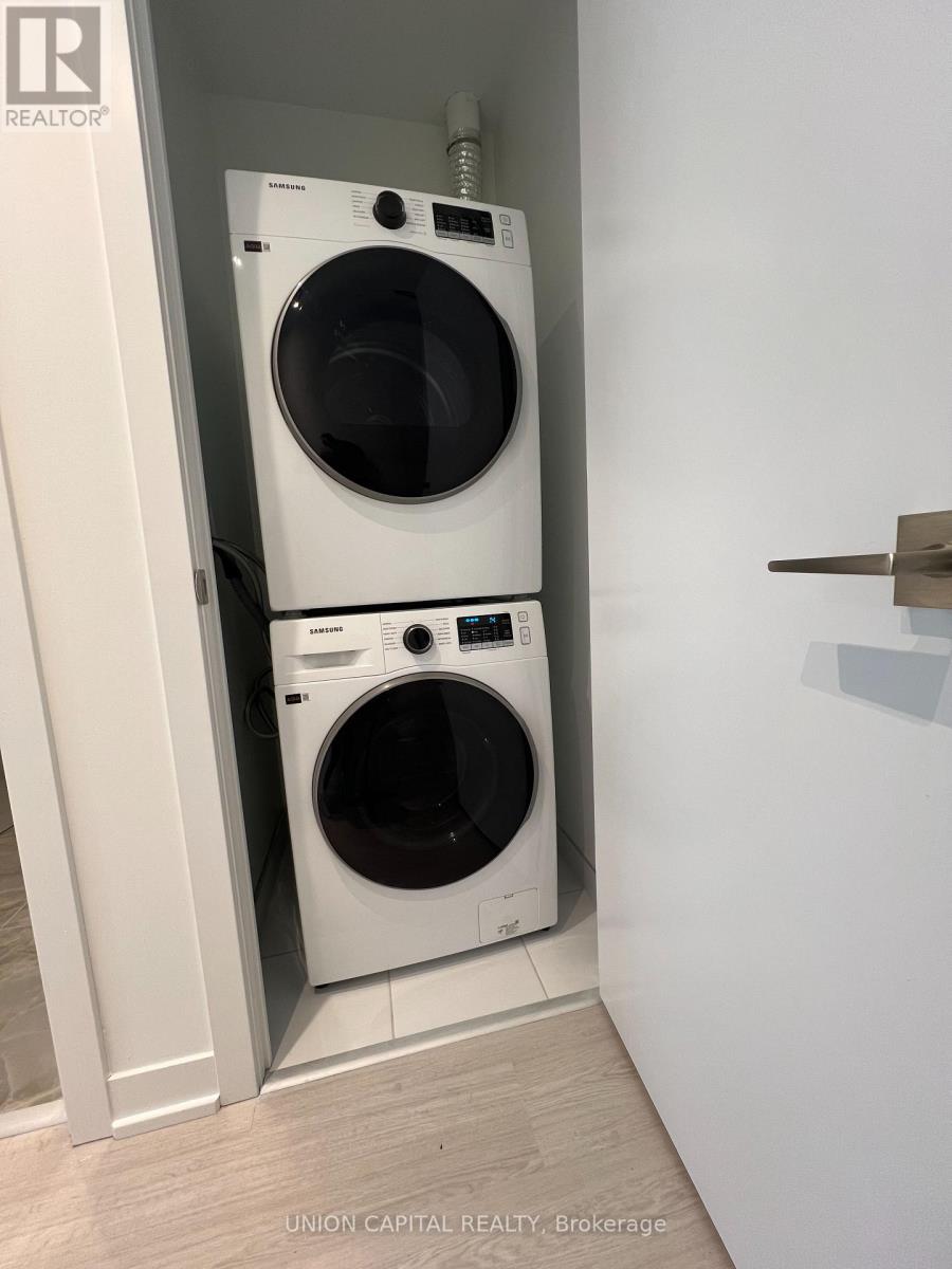 1006 - 195 Mccaul Street, Toronto, Ontario  M5T 0E5 - Photo 5 - C12516130