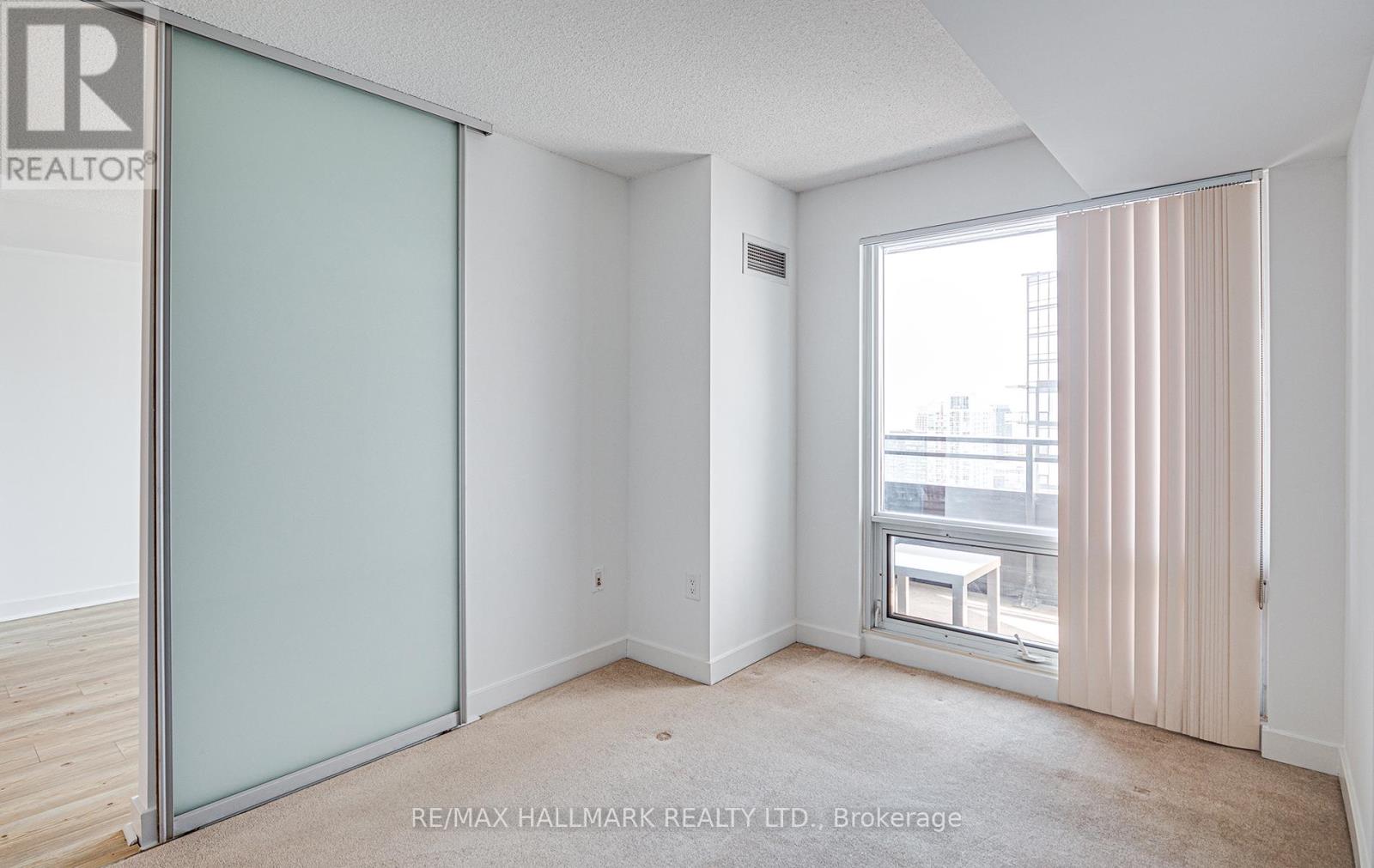 4509 - 25 Telegram Mews, Toronto, Ontario  M5V 3Z1 - Photo 14 - C12516188