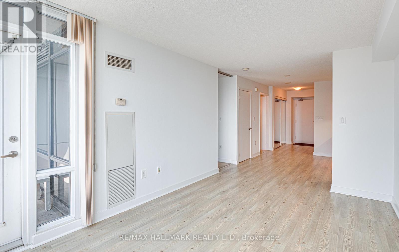 4509 - 25 Telegram Mews, Toronto, Ontario  M5V 3Z1 - Photo 4 - C12516188