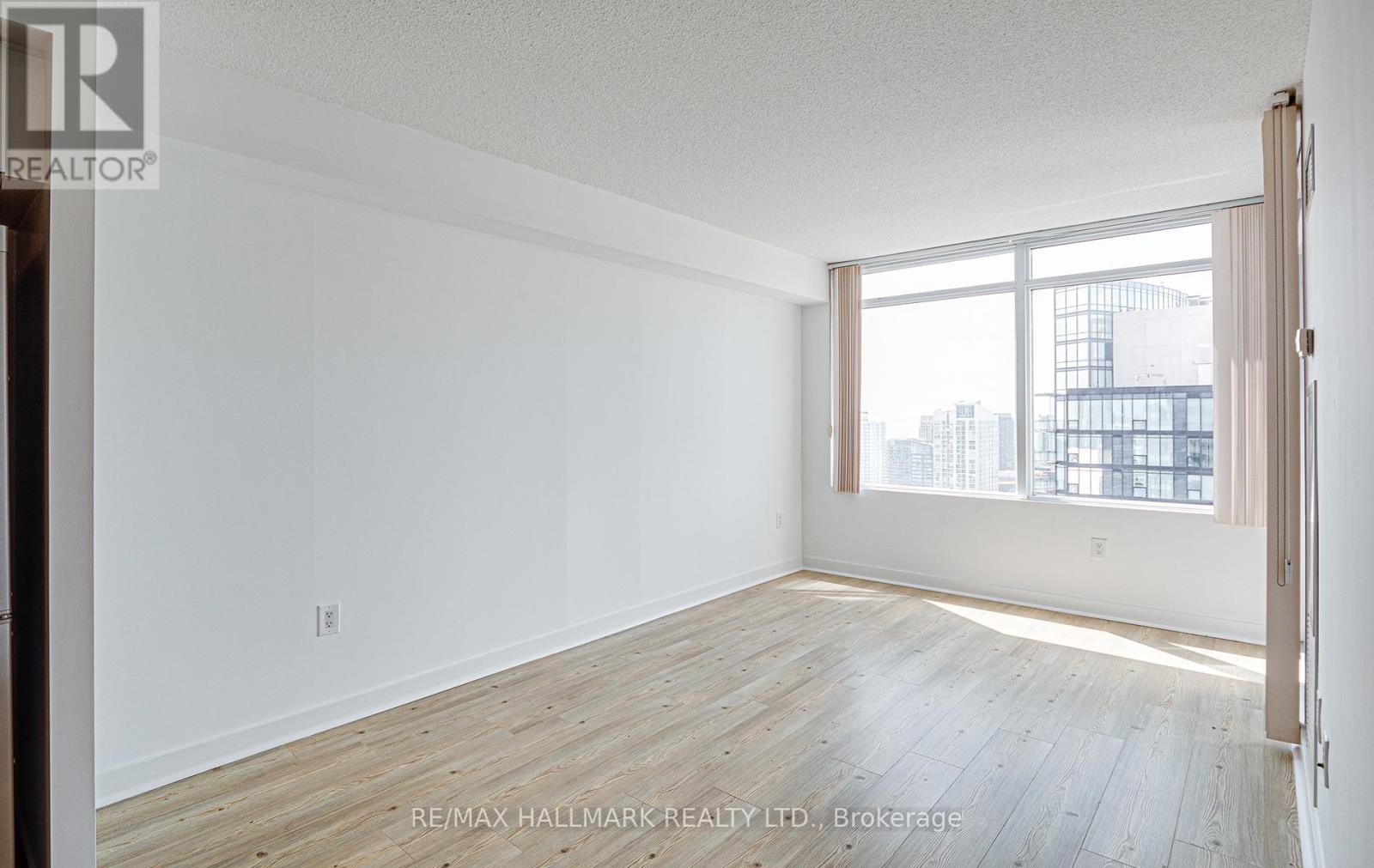 4509 - 25 Telegram Mews, Toronto, Ontario  M5V 3Z1 - Photo 6 - C12516188