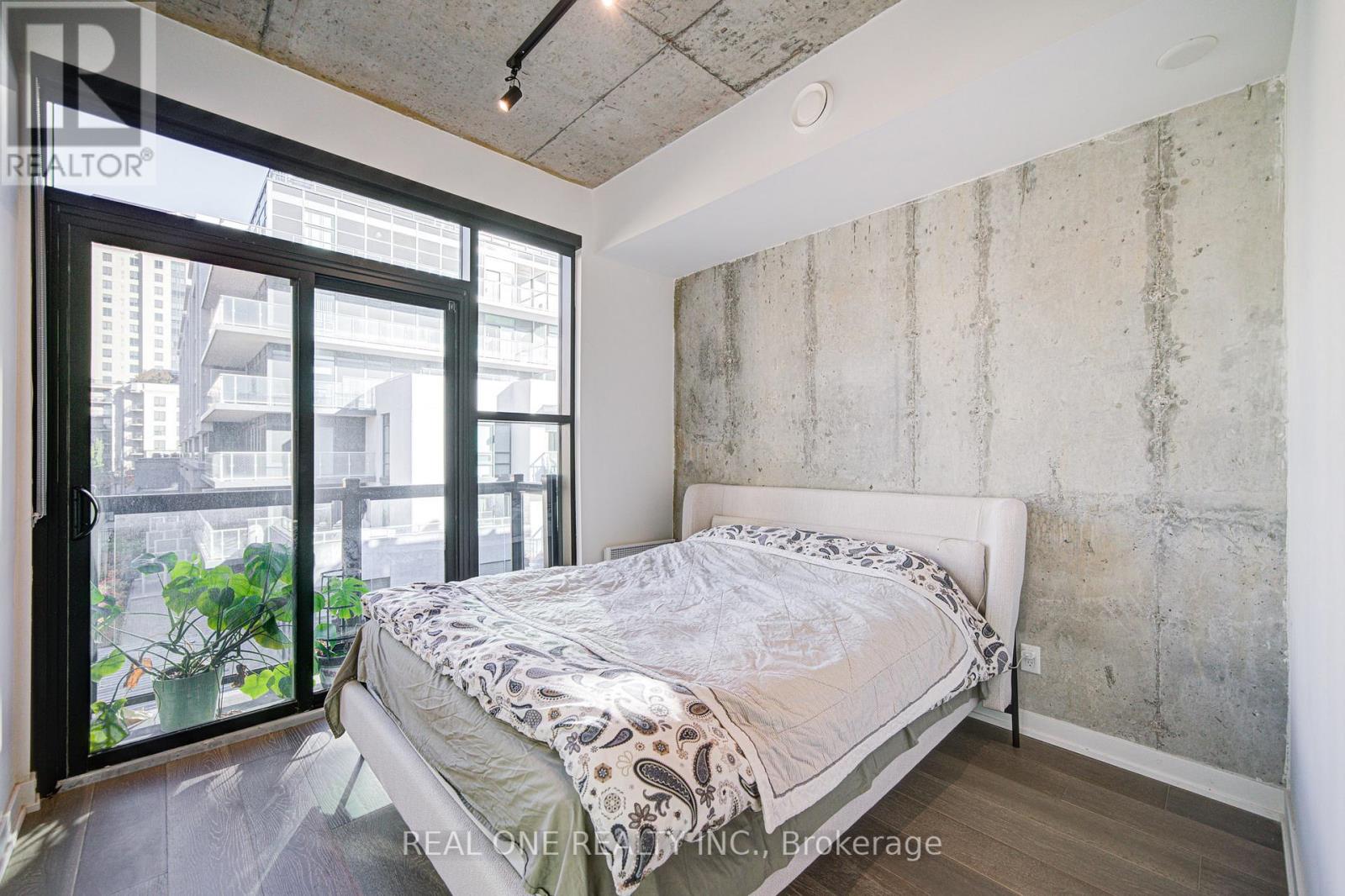 2 - 12 Dervock Crescent, Toronto, Ontario  M2K 1A7 - Photo 18 - C12516266