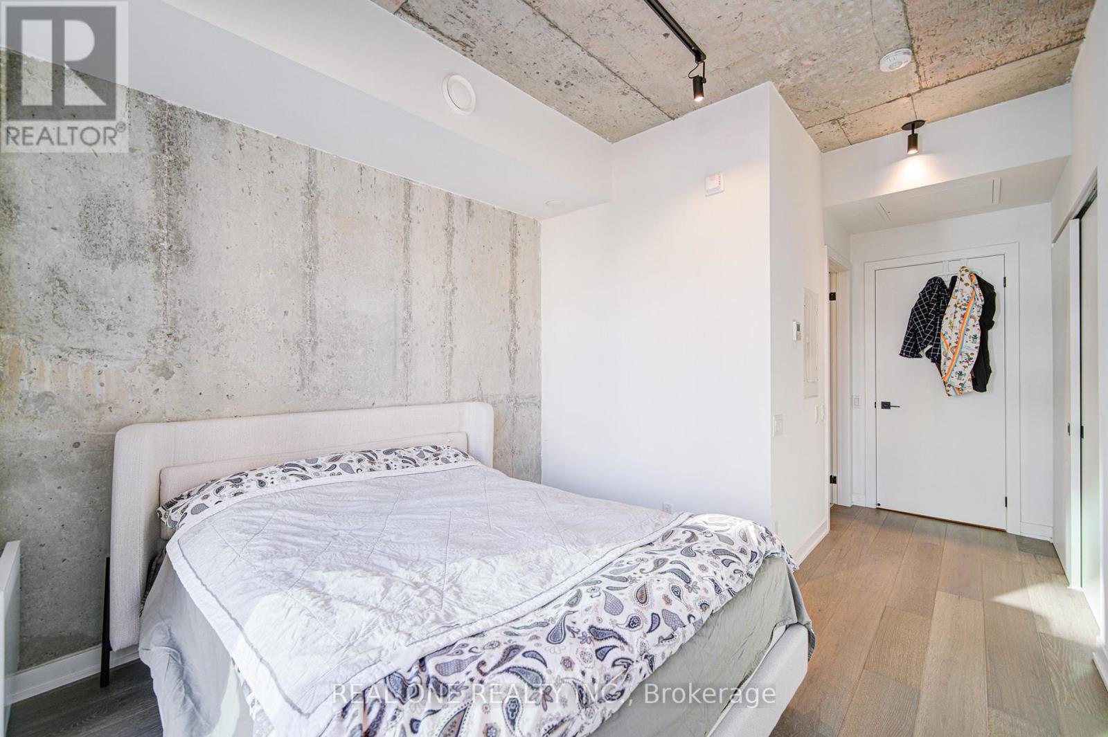 2 - 12 Dervock Crescent, Toronto, Ontario  M2K 1A7 - Photo 19 - C12516266