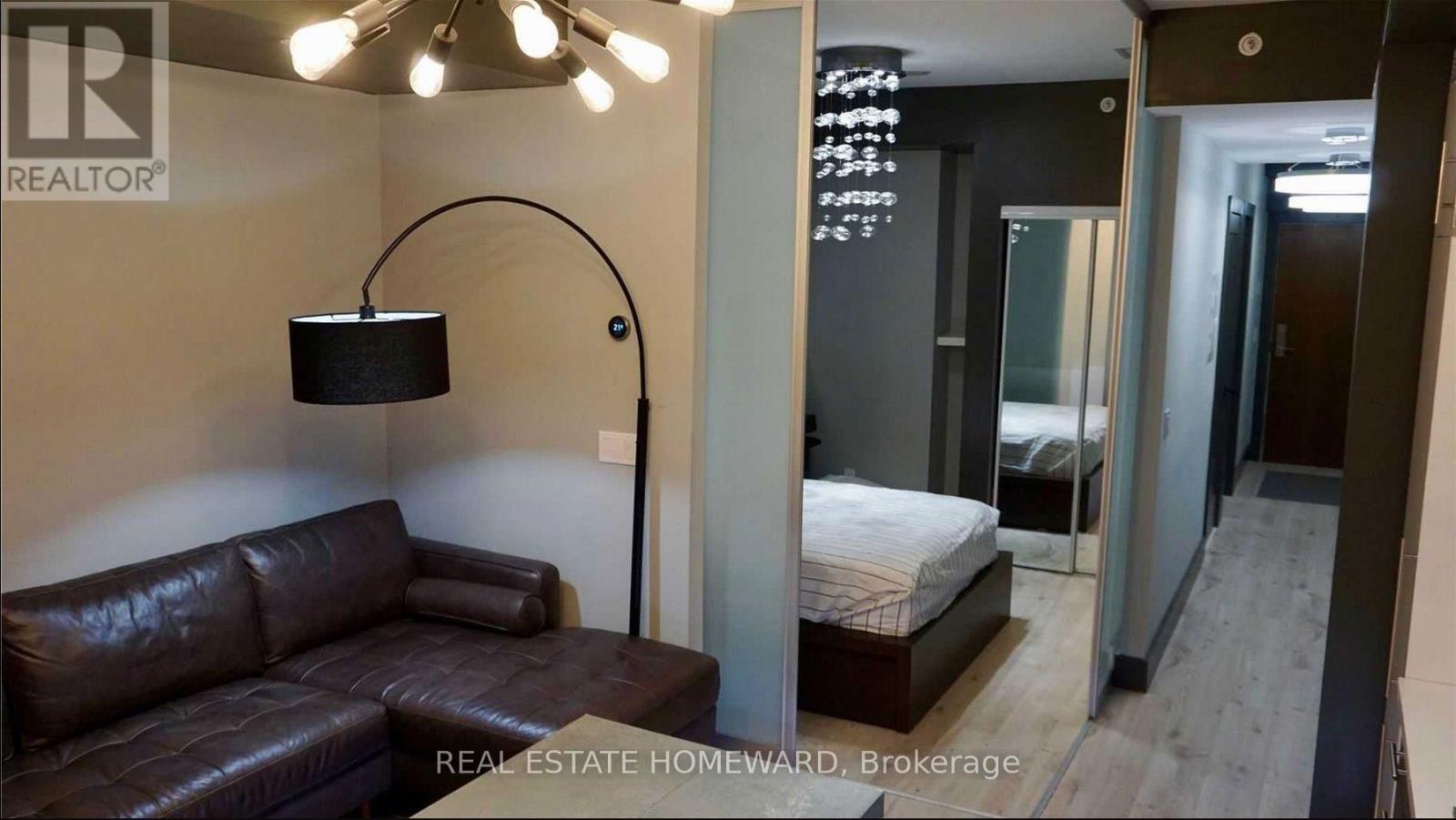 1704 - 8 Mercer Street, Toronto, Ontario  M5V 0C4 - Photo 5 - C12516274