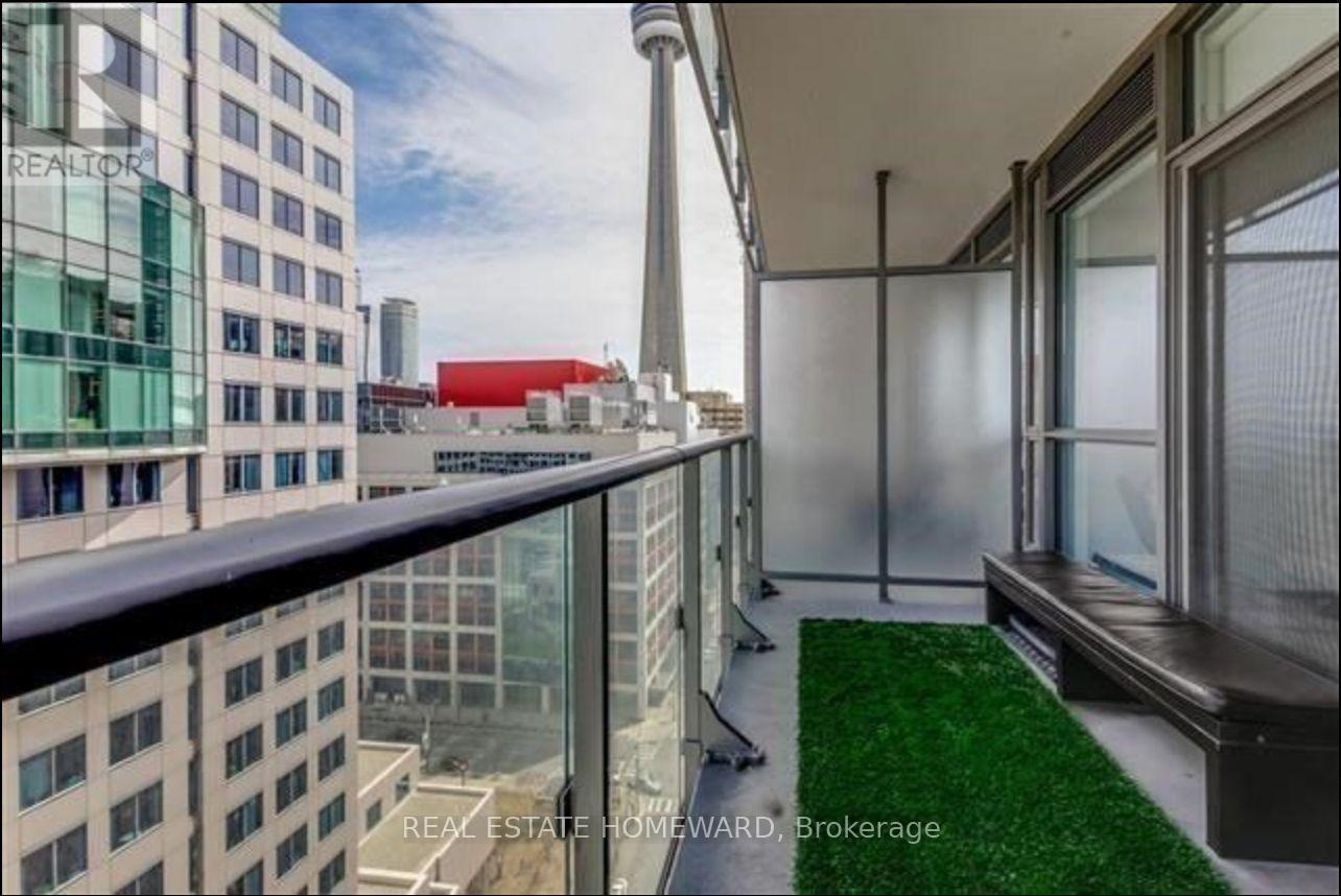 1704 - 8 Mercer Street, Toronto, Ontario  M5V 0C4 - Photo 8 - C12516274