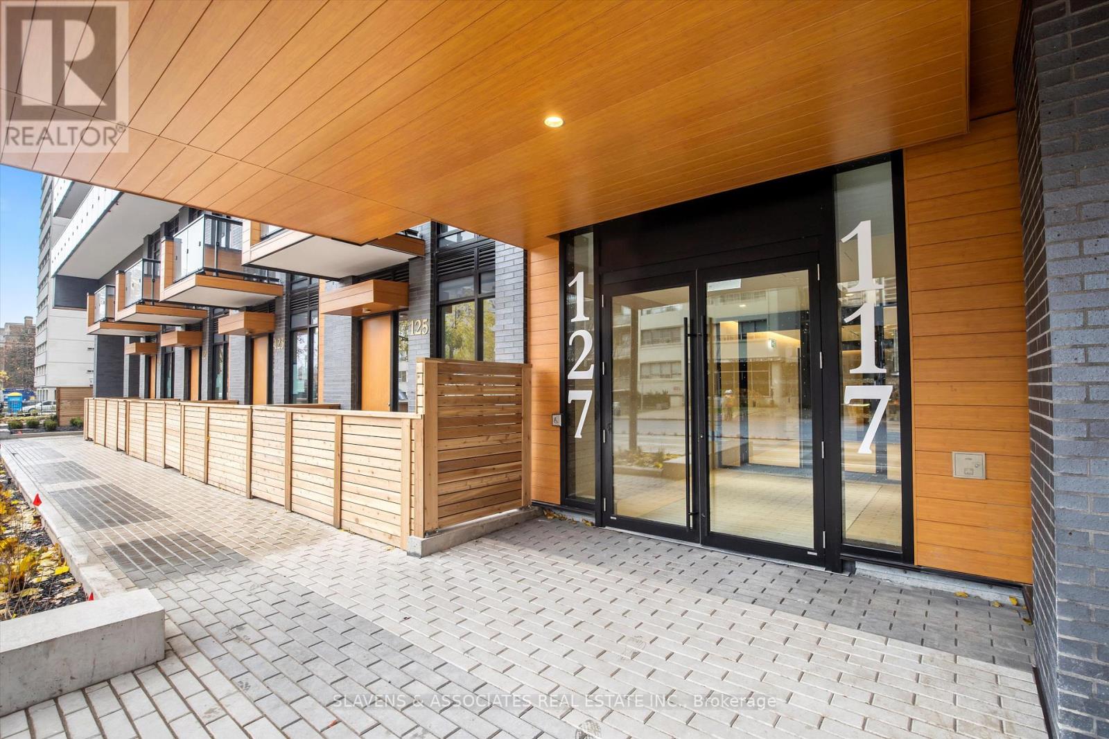 1207 - 127 Broadway Avenue, Toronto, Ontario  M4P 1V4 - Photo 2 - C12516336