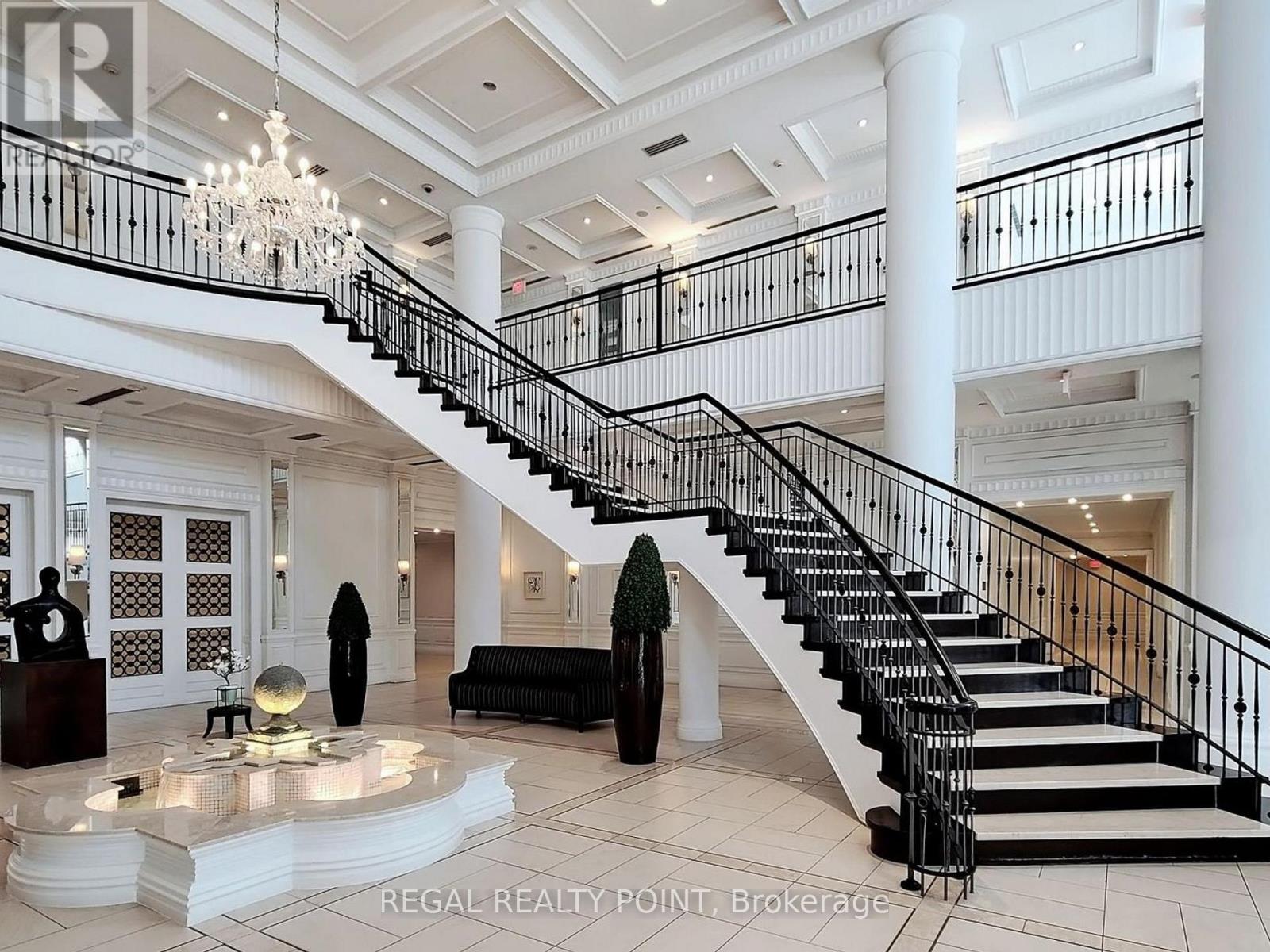 2118 - 25 Greenview Avenue, Toronto, Ontario  M2M 1R2 - Photo 3 - C12516338