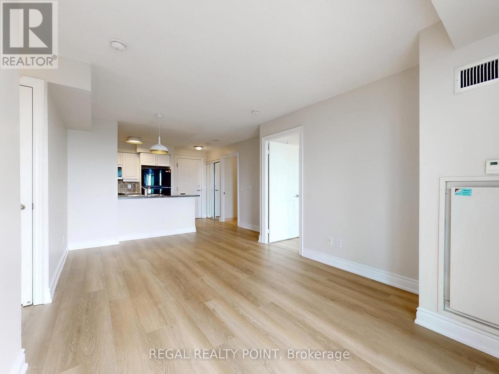 2118 - 25 Greenview Avenue, Toronto, Ontario  M2M 1R2 - Photo 7 - C12516338