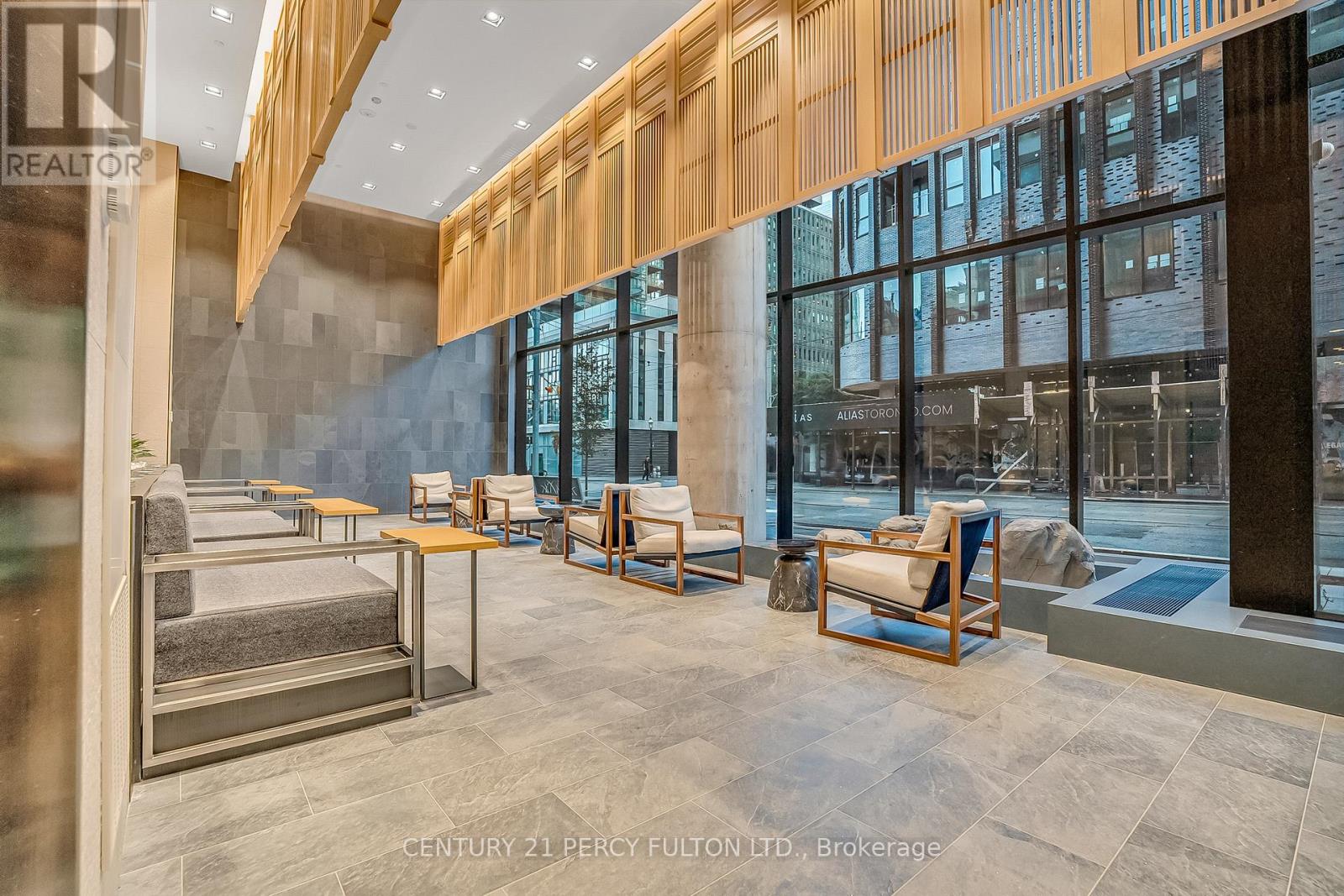 5008 - 89 Church Street, Toronto, Ontario  M5C 0B7 - Photo 4 - C12516352