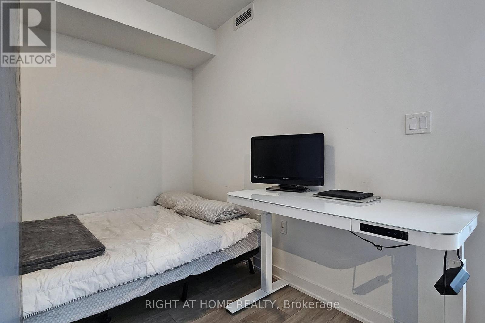 505 - 576 Front Street, Toronto, Ontario  M5V 0P8 - Photo 19 - C12516366