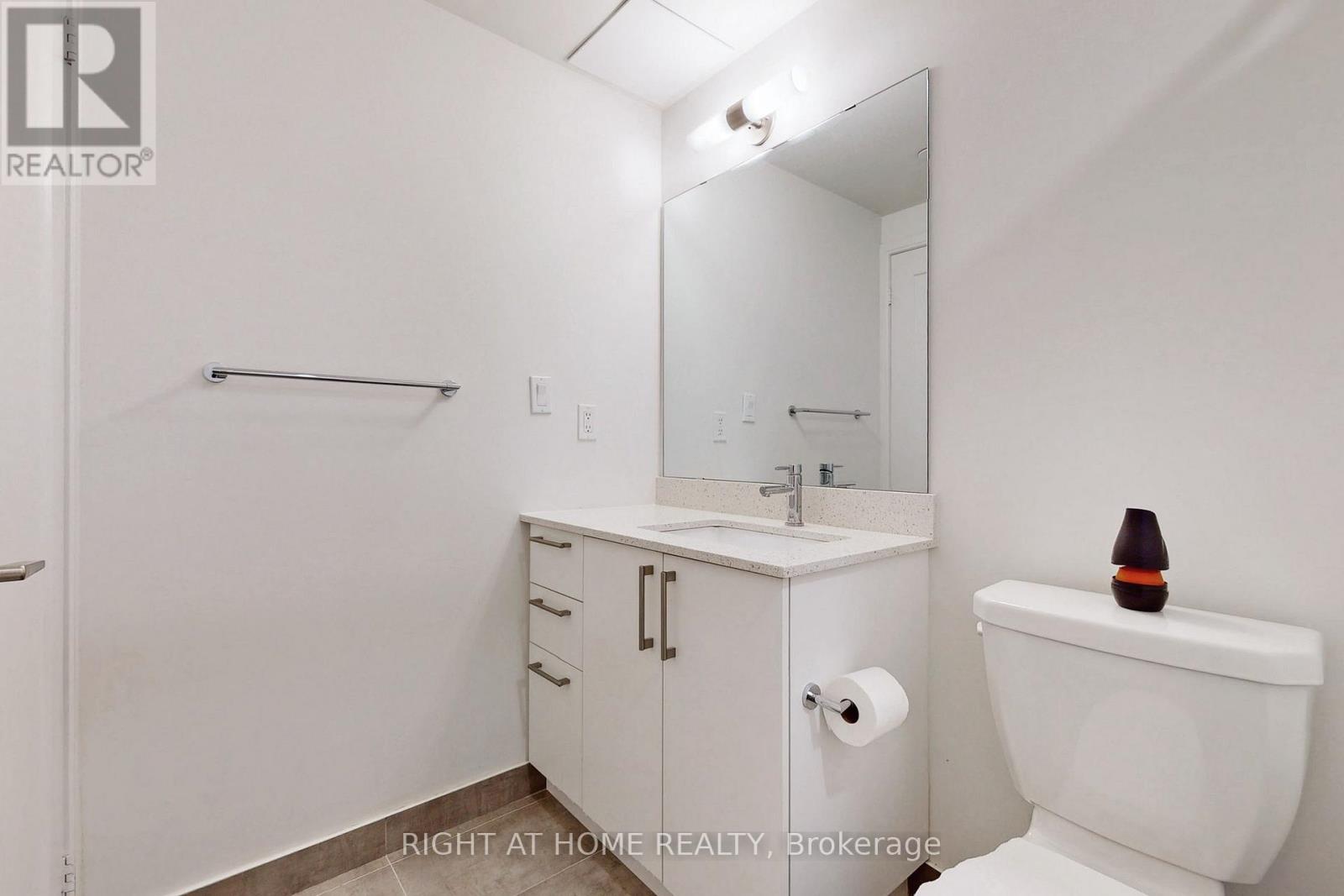 505 - 576 Front Street, Toronto, Ontario  M5V 0P8 - Photo 22 - C12516366