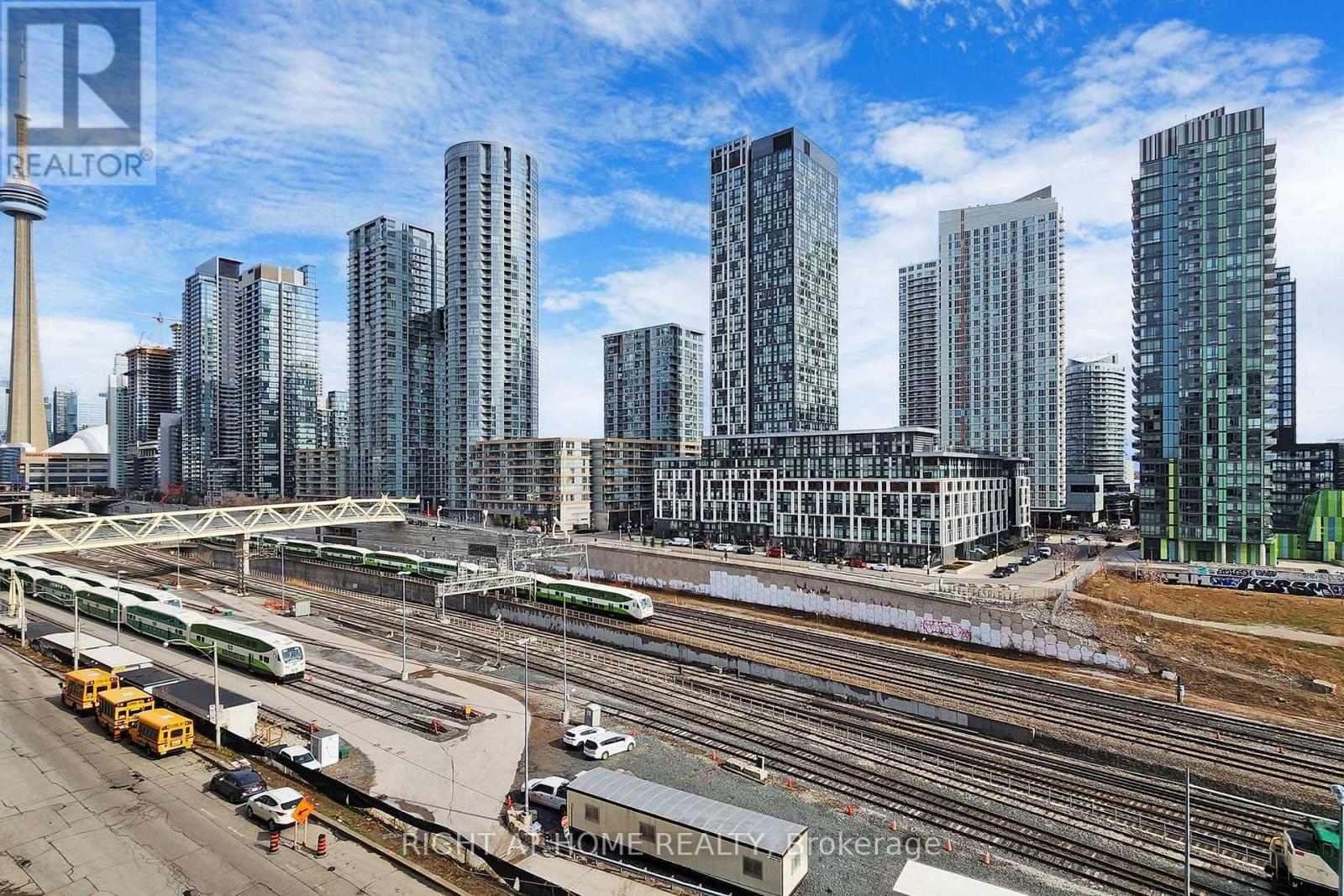 505 - 576 Front Street, Toronto, Ontario  M5V 0P8 - Photo 25 - C12516366