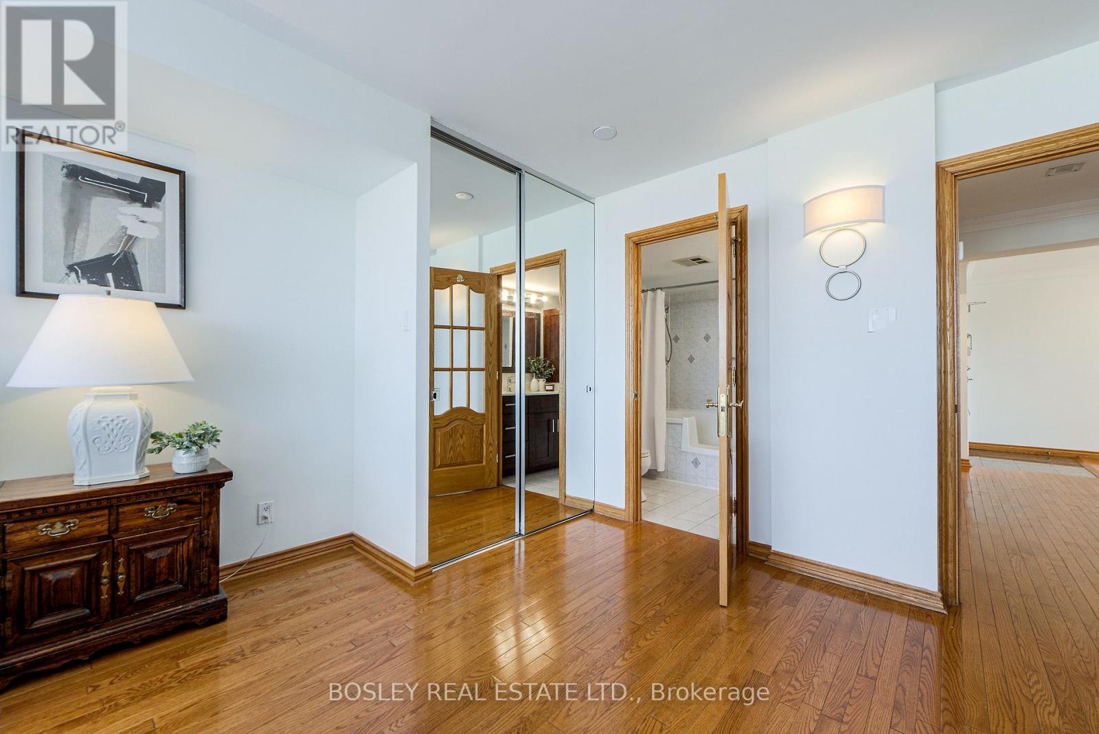 1511 - 1131 Steeles Avenue W, Toronto, Ontario  M2R 3W8 - Photo 21 - C12516382