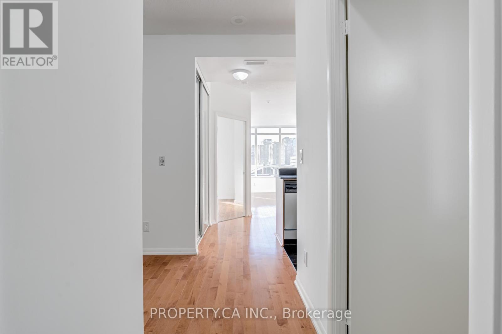 713 - 231 Fort York Boulevard, Toronto, Ontario  M5B 1B2 - Photo 13 - C12516388