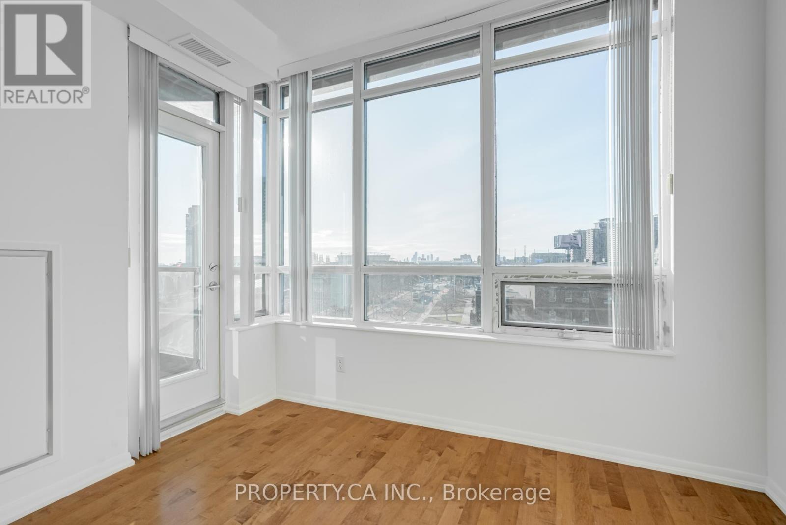 713 - 231 Fort York Boulevard, Toronto, Ontario  M5B 1B2 - Photo 32 - C12516388