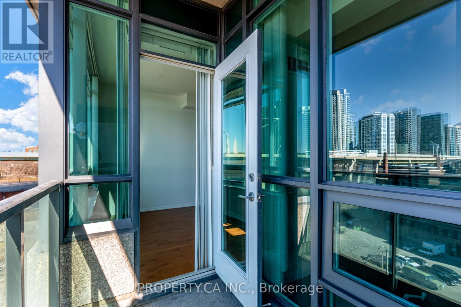 713 - 231 Fort York Boulevard, Toronto, Ontario  M5B 1B2 - Photo 34 - C12516388