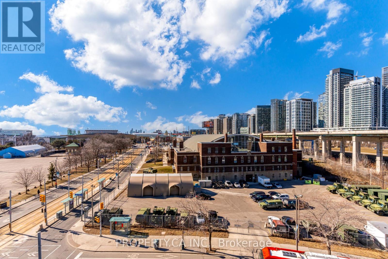 713 - 231 Fort York Boulevard, Toronto, Ontario  M5B 1B2 - Photo 38 - C12516388