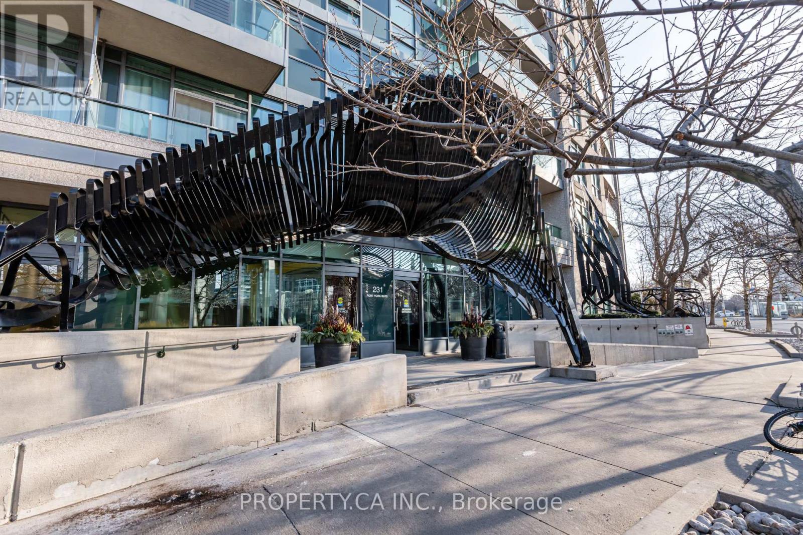 713 - 231 Fort York Boulevard, Toronto, Ontario  M5B 1B2 - Photo 5 - C12516388