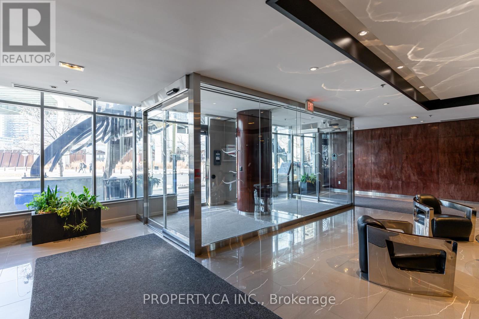 713 - 231 Fort York Boulevard, Toronto, Ontario  M5B 1B2 - Photo 8 - C12516388