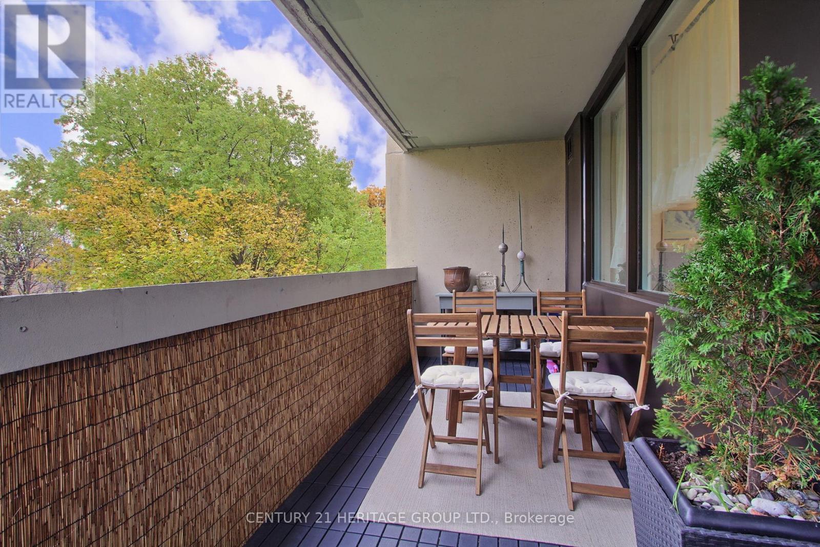 402 - 75 Wynford Heights Crescent, Toronto, Ontario  M3C 3H9 - Photo 24 - C12516478