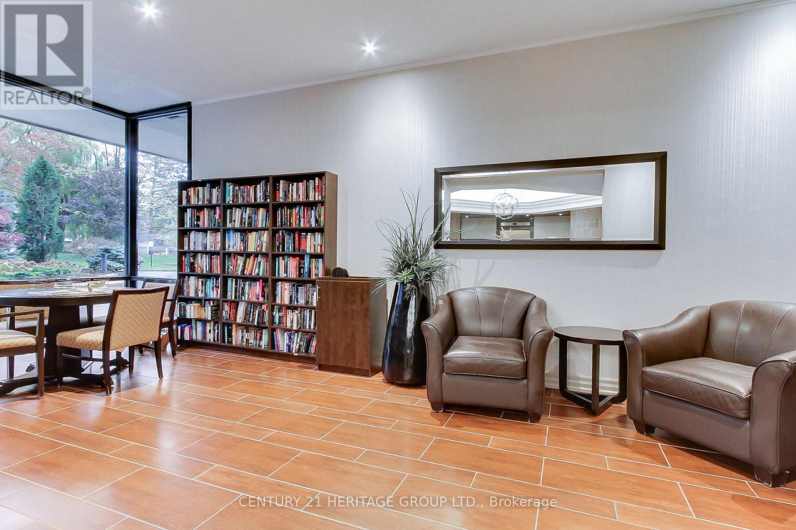 402 - 75 Wynford Heights Crescent, Toronto, Ontario  M3C 3H9 - Photo 35 - C12516478