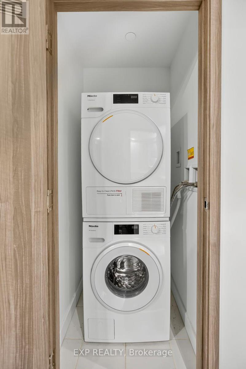 1507 - 95 Mcmahon Drive, Toronto, Ontario  M2K 0H2 - Photo 15 - C12516480