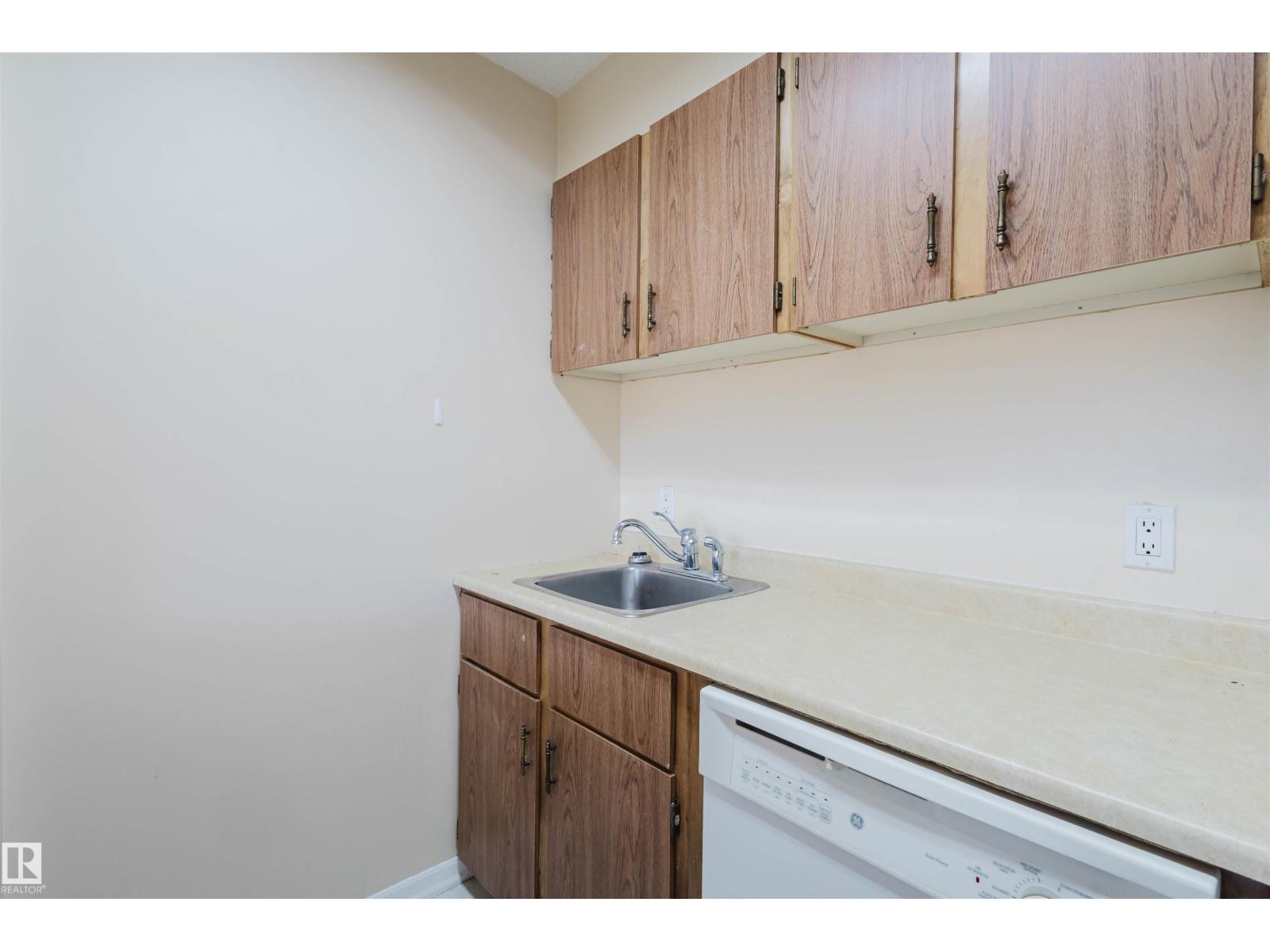 #807 12831 66 St Nw, Edmonton, Alberta  T5C 0A4 - Photo 12 - E4464890